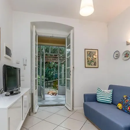 Rapallo, A Due Passi Dal Mare Con Veranda E Giardino! Apartment Rapallo