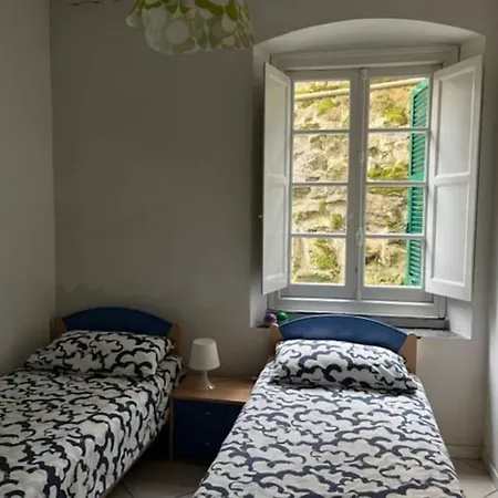 Rapallo, A Due Passi Dal Mare Con Veranda E Giardino! Rapallo
