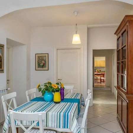 Rapallo, A Due Passi Dal Mare Con Veranda E Giardino! Apartment
