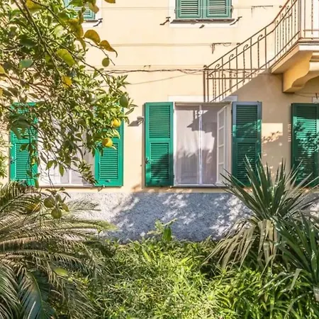 Rapallo, A Due Passi Dal Mare Con Veranda E Giardino! Rapallo