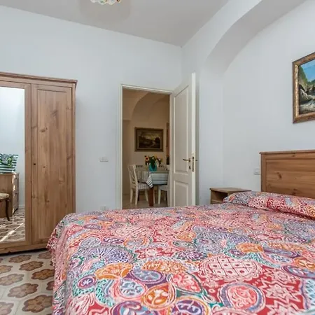 Rapallo, A Due Passi Dal Mare Con Veranda E Giardino! * Rapallo