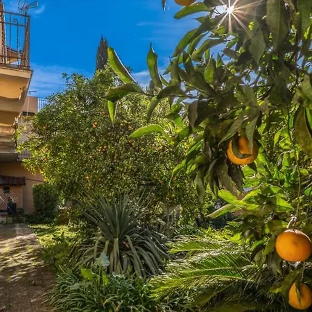 Apartment Rapallo, A Due Passi Dal Mare Con Veranda E Giardino!